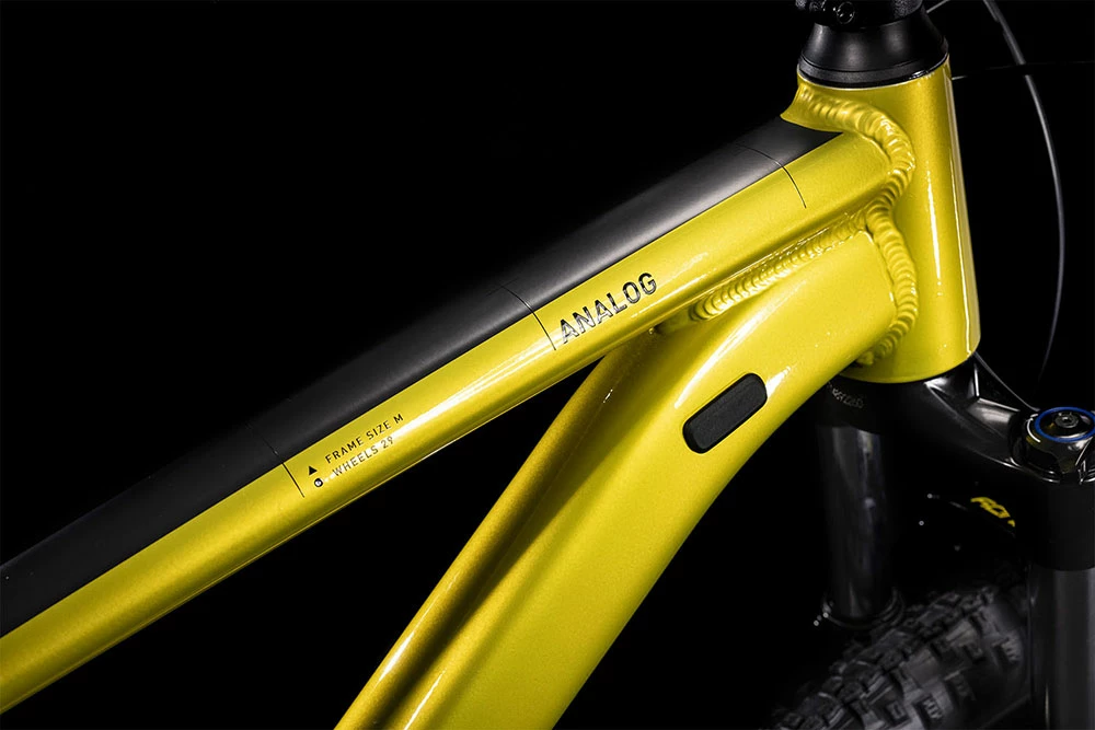 Cube Analog Flashlime´n´black 2 Cube Analog Flashlime´n´black – Image 2