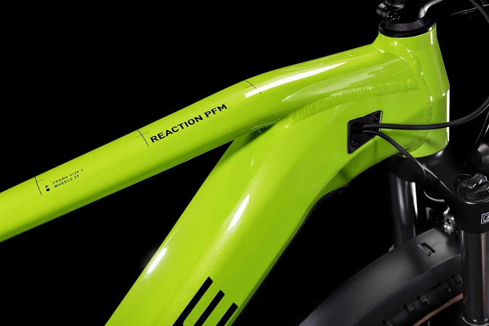 Cube Reaction Hybrid Performance 500 Allroad Shinyapple´n´black 2 Cube Reaction Hybrid Performance 500 Allroad Shinyapple´n´black – Image 2