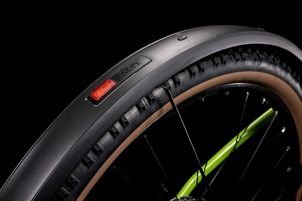 Cube Reaction Hybrid Performance 500 Allroad Shinyapple´n´black 3 Cube Reaction Hybrid Performance 500 Allroad Shinyapple´n´black – Image 3