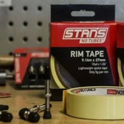 Stan's NoTubes Stan's Rim Tape 30 Mm 5 Stan's NoTubes Stan's Rim Tape 30 Mm -Promos VTT Magasin YY00004890 2Z3qSjMNP28ZSG