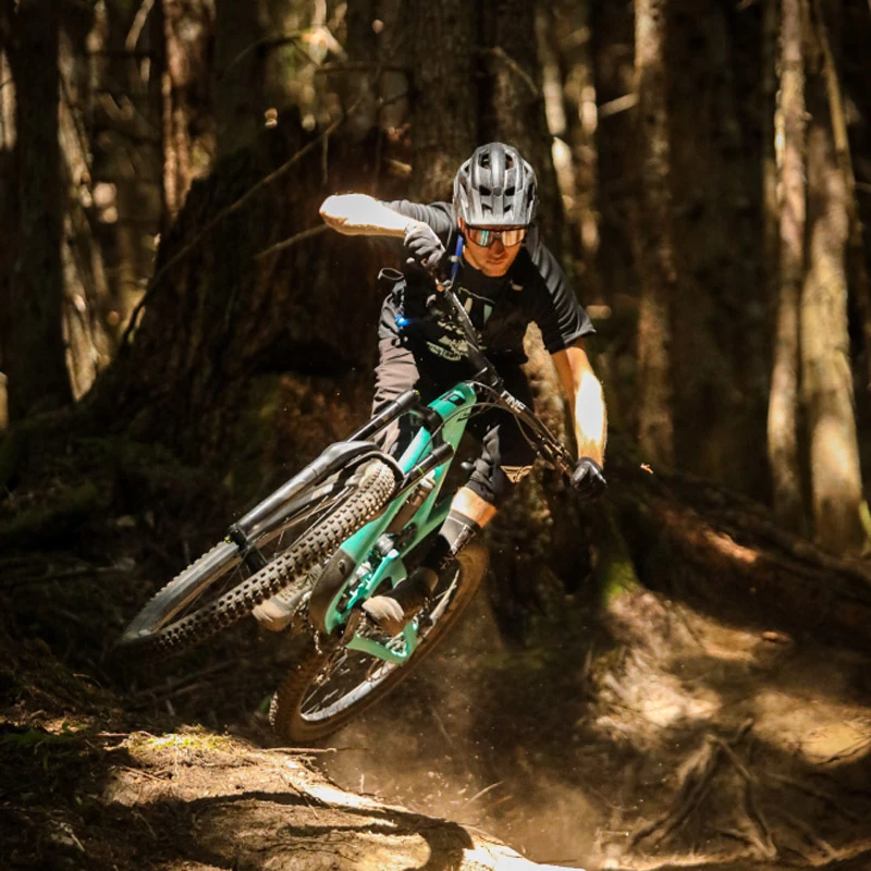 E-thirteen Grappler Pneus Pliants DH Casing Mopo Compound 6 E-thirteen Grappler Pneus Pliants DH Casing Mopo Compound – Image 6